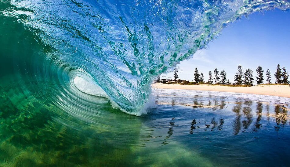 Красота воды фото Inside Out: 48 Images of Your Favorite View The Inertia Blue juice, Seascape pho