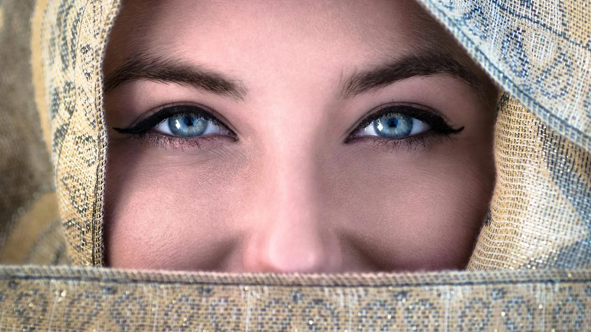 Красота женских глаз фото Smile With Your Eyes. by Florian Pascual on 500px Smile with your eyes, Eyes, Sm