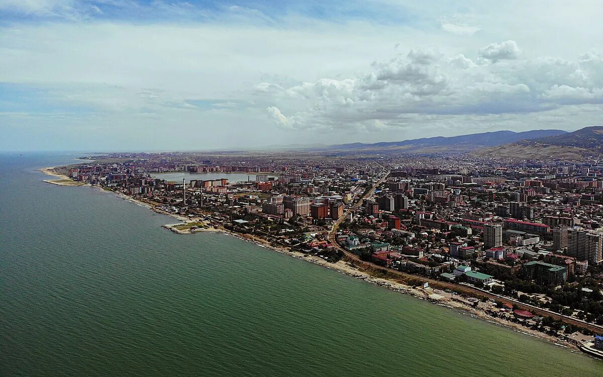 Красоты махачкалы фото Сурет:Махачкала, южная часть города.jpg - Уикипедия