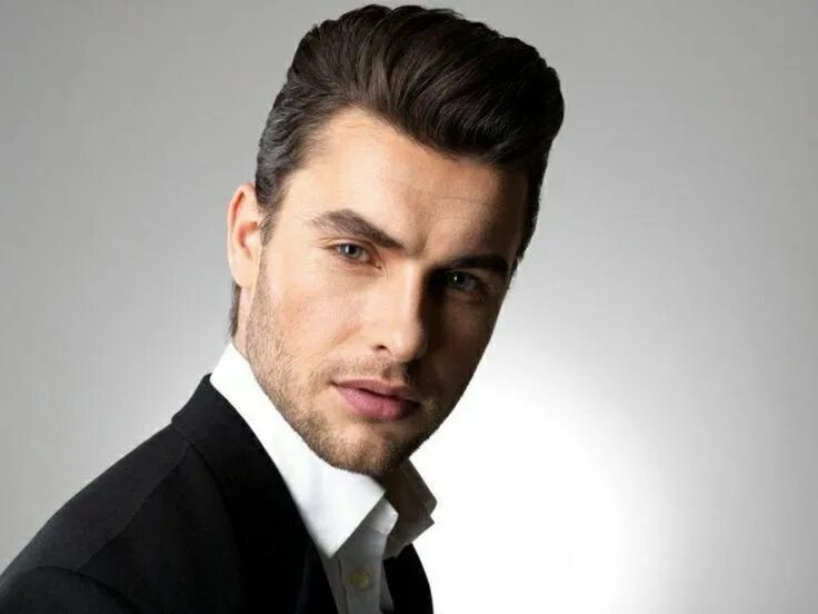Красоты мужская стрижка Gorgeous men's hairstyles.. #fadeshortmenshairstyles Medium length hair styles, 