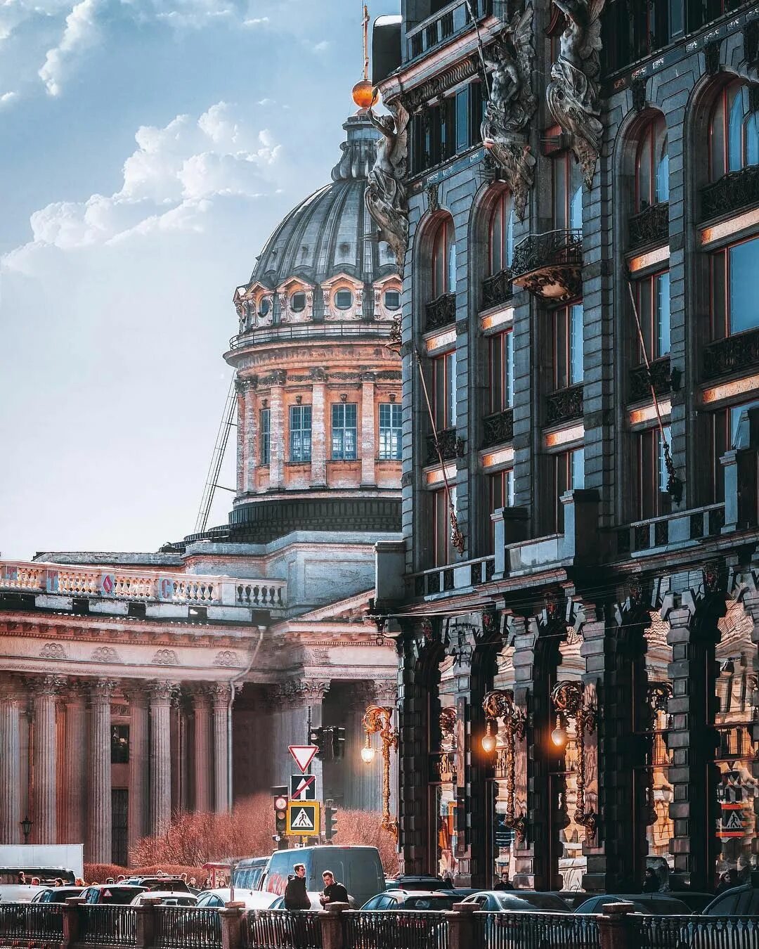 Красоты спб фото Kazan Cathedral and the House of Book (Singer House), St Petersburg, Russia #pit