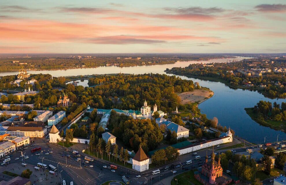 Красоты ярославля фото Спасо-Преображенский монастырь (Ярославский музей-заповедник)