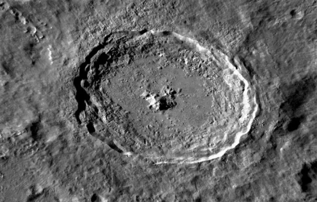 Кратер коперник на луне фото Moon Crater Tycho - Moon Crater Tycho