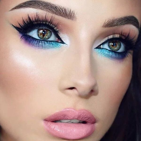 Кратко макияж Blue Teal Purple, Iridescent Glitter, Glitter Makeup, Blue Hologram,... ($4.99) 