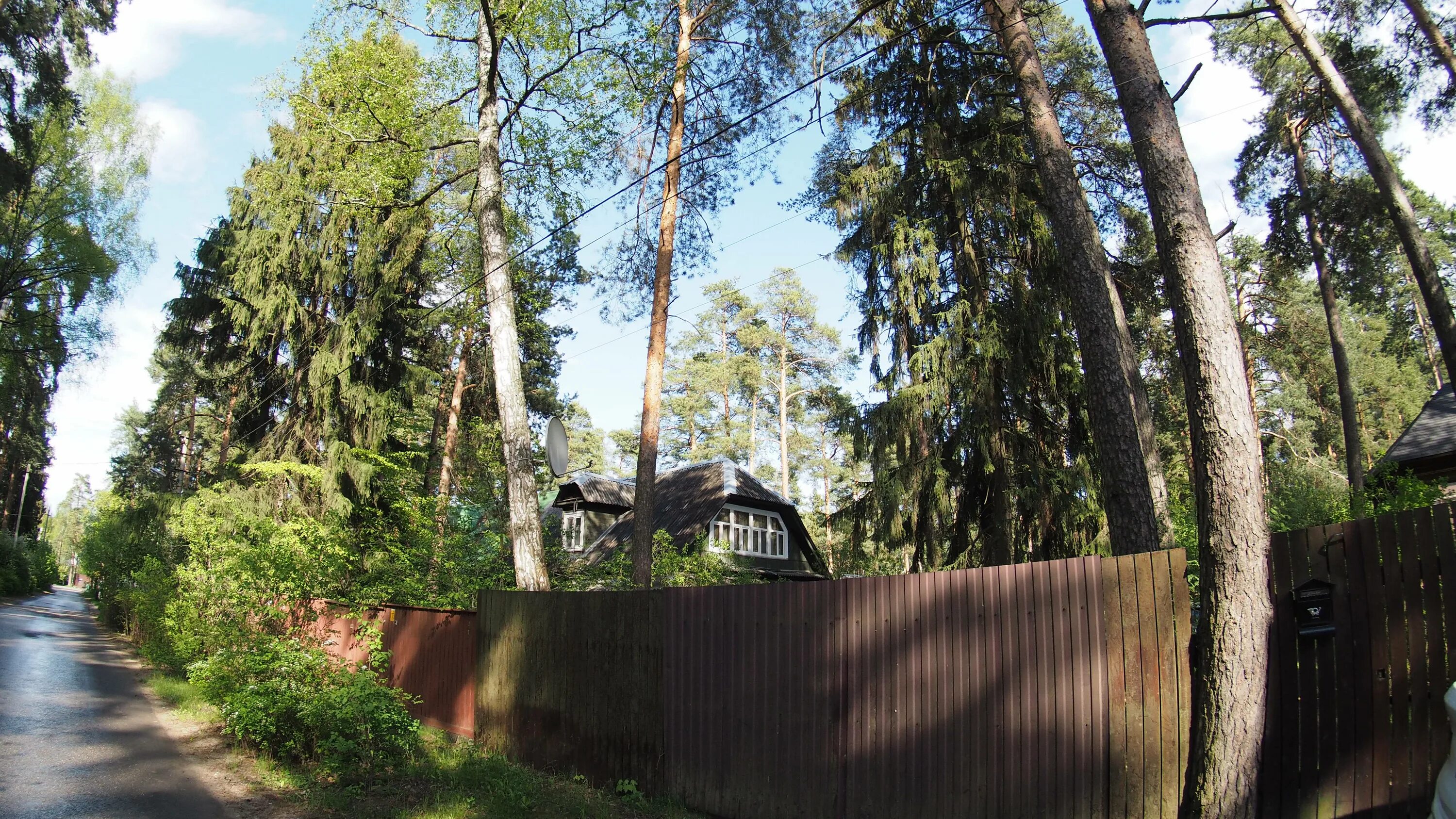 Кратово фото поселка File:Kratovo old dacha 2020-05 42km north 11.jpg - Wikimedia Commons