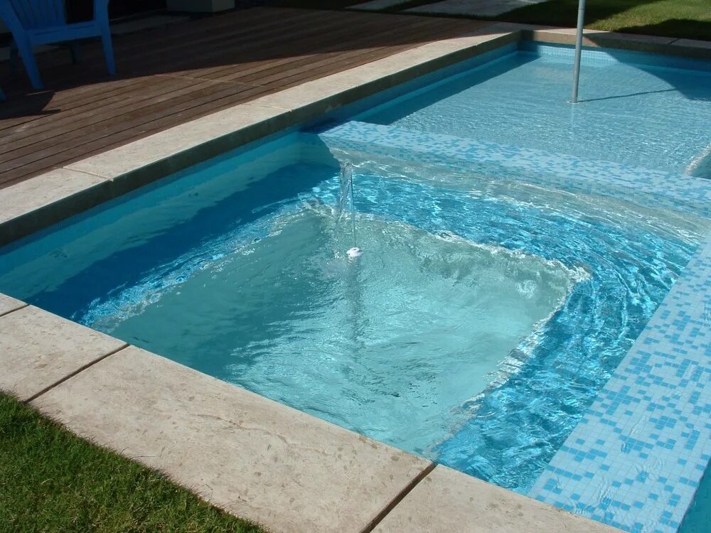 Край бассейна фото Photo of Inviting Formal Pool in Dallas TX