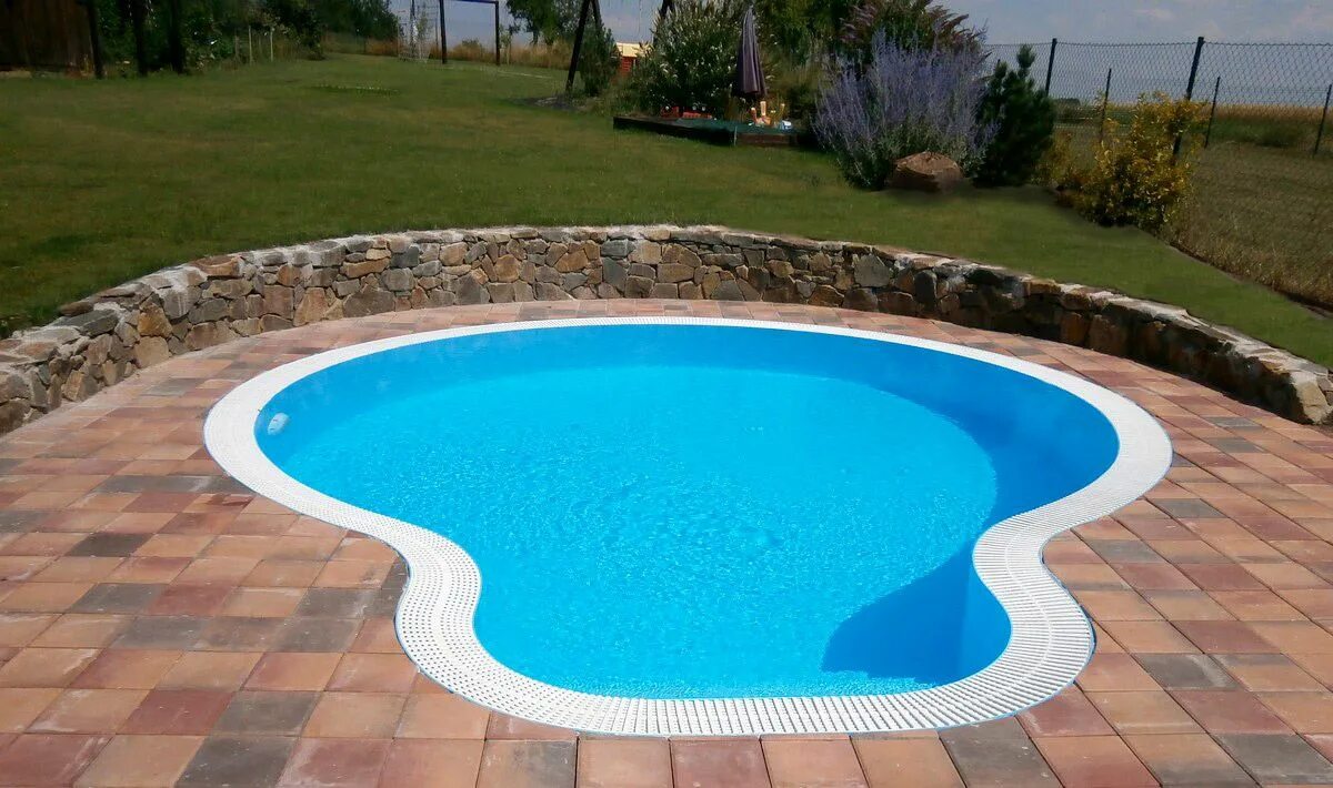 Край бассейна фото Prelivový bazén ALBISTONE - Kruh Swimming pools, Pool, Pool enclosures