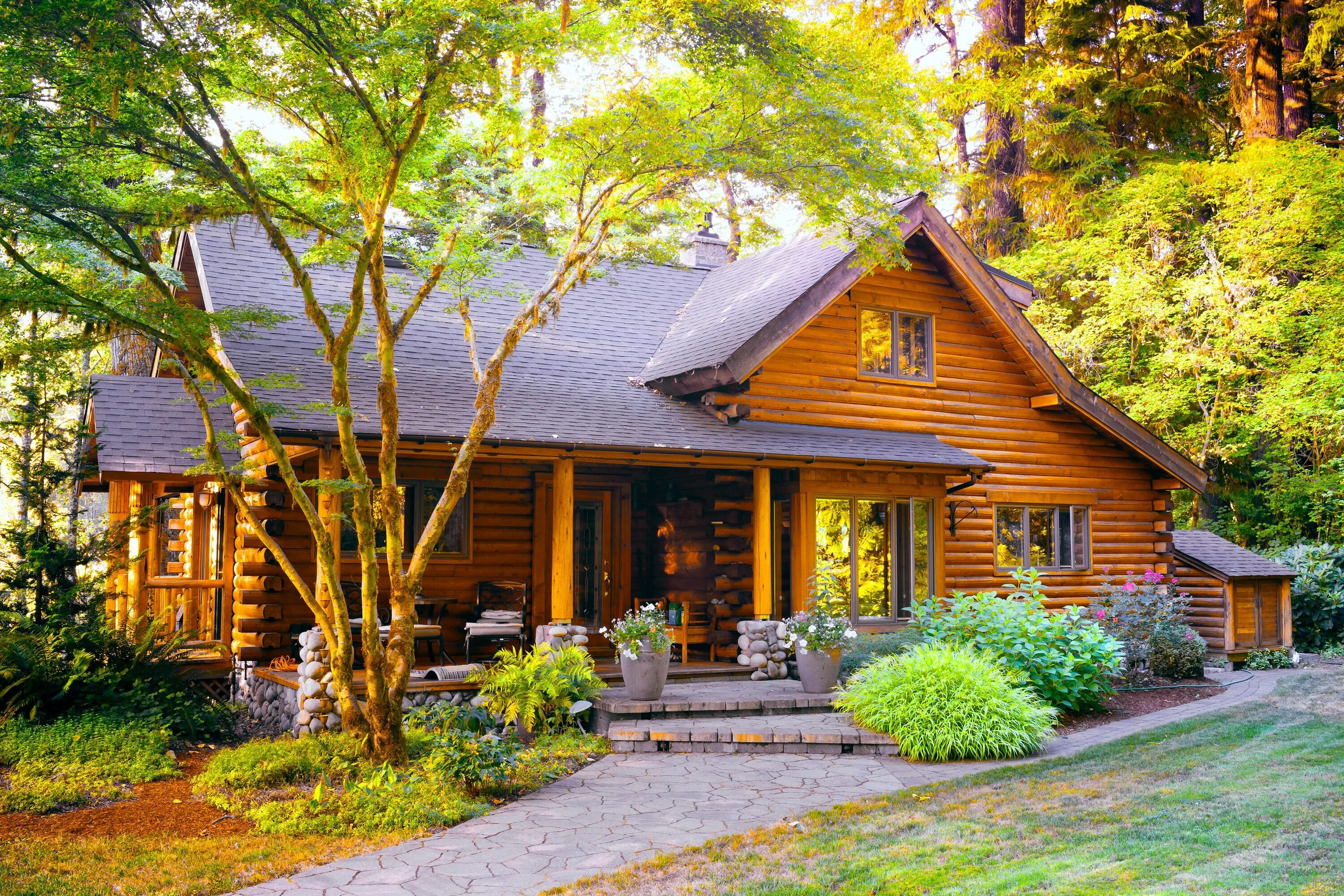 Край дома фото Pin by Tina Burton Hernandez on Log Cabins Log homes exterior, Log home designs,