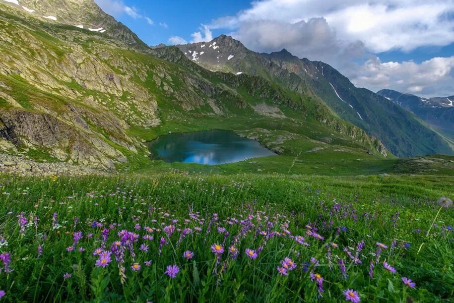 Края россии фото Озеро Григора на красивейшей вершине Кавказа " FotoRelax