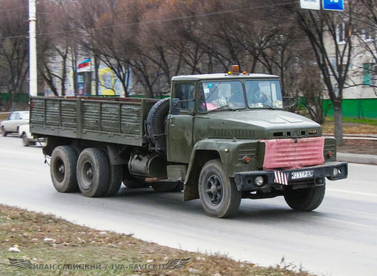 Краз ссср фото Автомобиль КрАЗ-250. Грузовики СССР Старый Трамвай Дзен