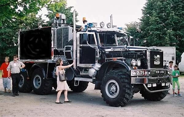 Краз тюнинг фото Вот такой Урал а Краз -лучше? Галереи.Ykt.Ru в 2020 г Грузовики, Фотогалереи