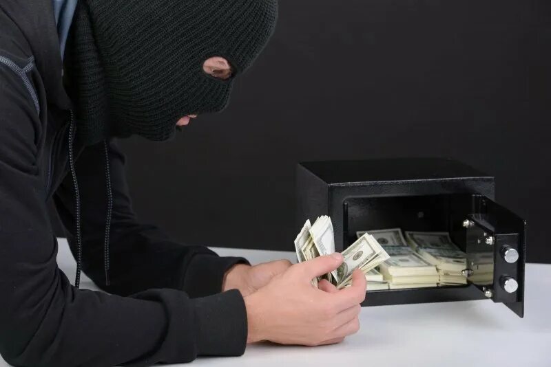 Кража денег фото В Воскресенске полицейские раскрыли кражу из частного дома на сумму более 1, 2 м