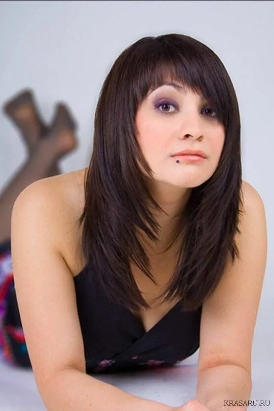 Креативная челка на средние волосы фото JamAdvice_com_ua_Haircuts-for-long-hair-with-bangs-22 Hairstyles with bangs, Hai