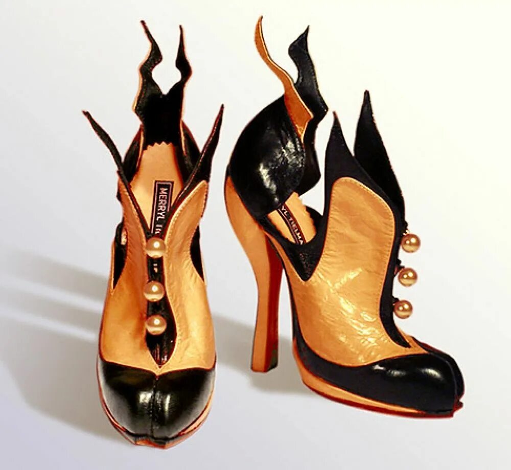 Креативная обувь женская купить в москве фото The Man who... Merryl Tielman Halloween shoes, Funky shoes, Unique shoes