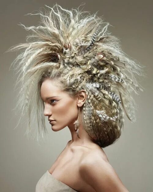 Креативная прическа женская на средние волосы avantgarde Frisuren, Trendfrisuren, Frisur ideen