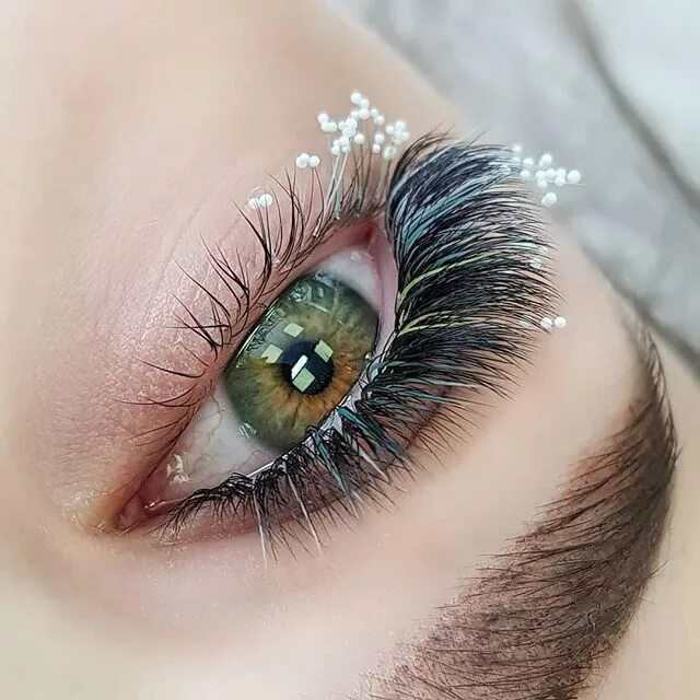 Креативное наращивание ресниц фото #Repost @matusevichlash with @download_repost НОВОГОДНИЙ ДЕКОР Мне приятно если 