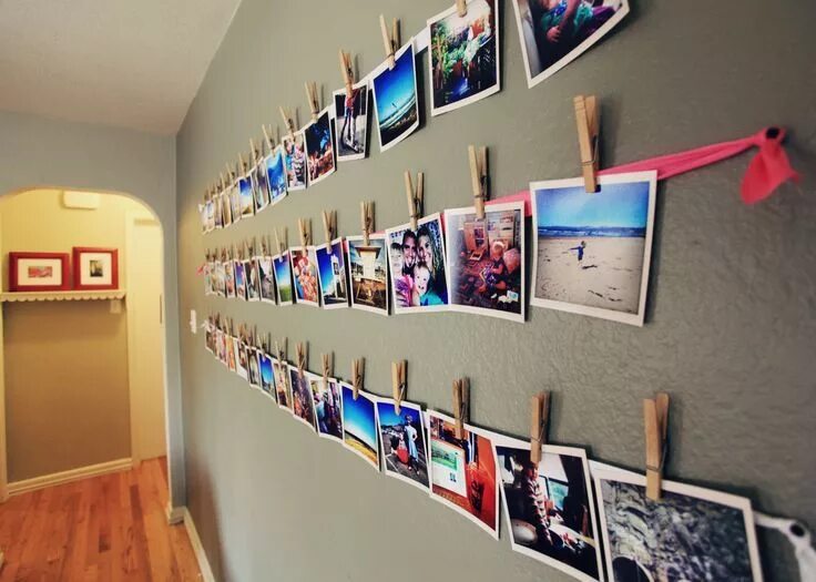 Креативное оформление фото Frames can be expensive and let's face it - difficult to hang straight. We like 