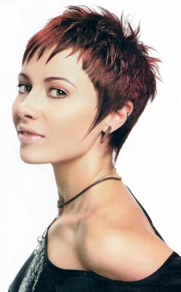 Креативные челки на короткие волосы фото Amazing Short Haircuts for Women Design Press Short shag hairstyles, Short spiky