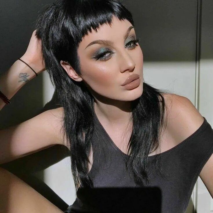 Креативные челки на короткие волосы фото Pin on Neuer Look Edgy hair, Hair trends, Great hair