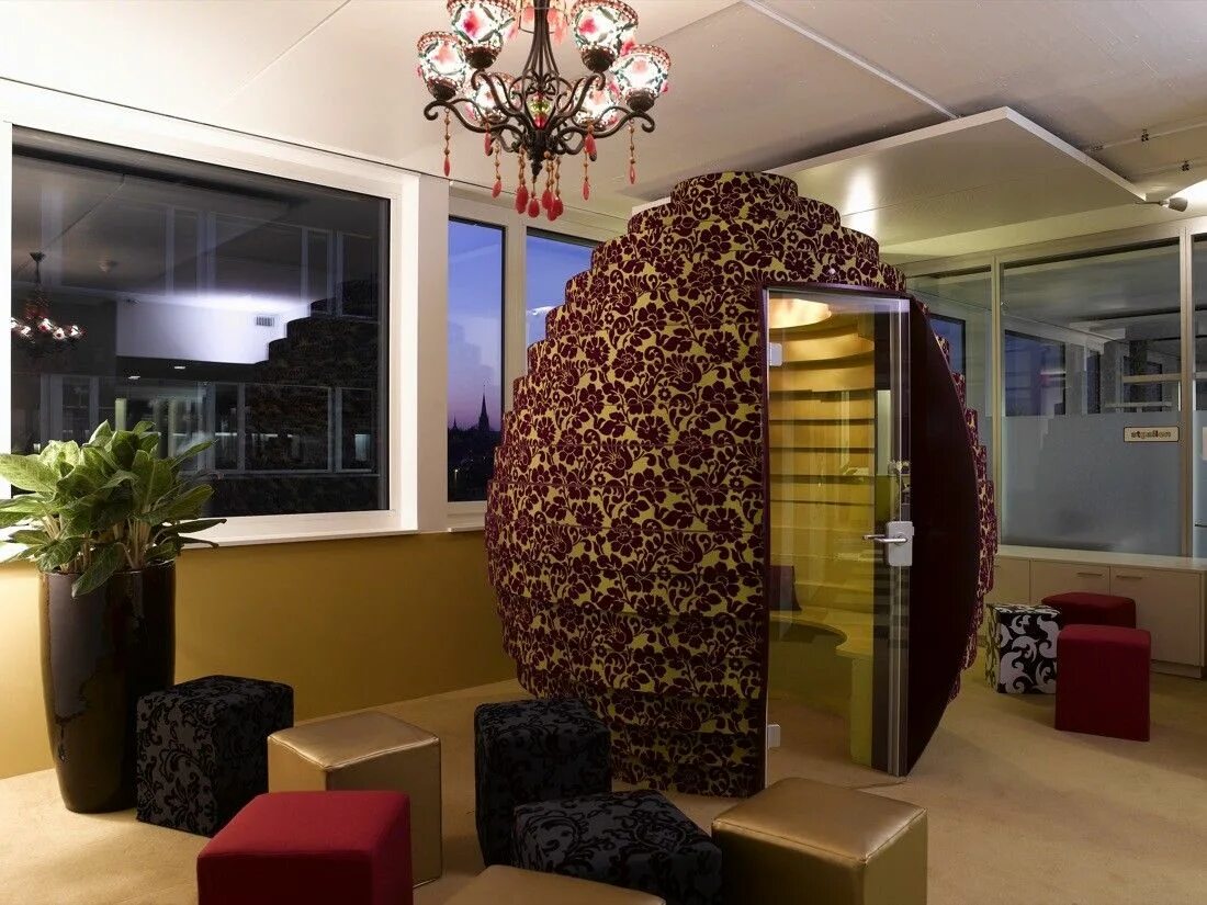 Креативные дизайнеры интерьера Gallery of Google EMEA Engineering Hub / Camezind Evolution - 32 Fauteuil