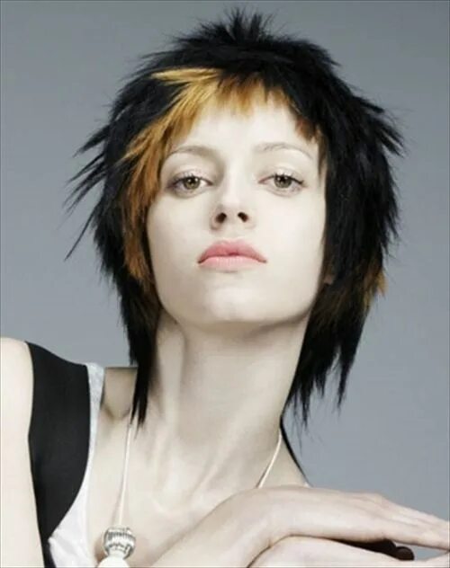 Креативные стрижки на средний волос фото Emo Hairstyles for Medium Length Hair Emo haircuts, Emo girl hairstyles, Alterna