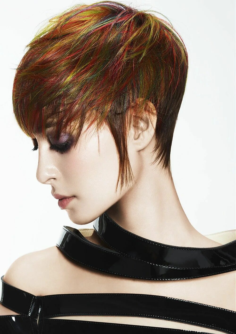 Креативные стрижки волос фото Rainbow hair Цветные волосы, Прически, Красота