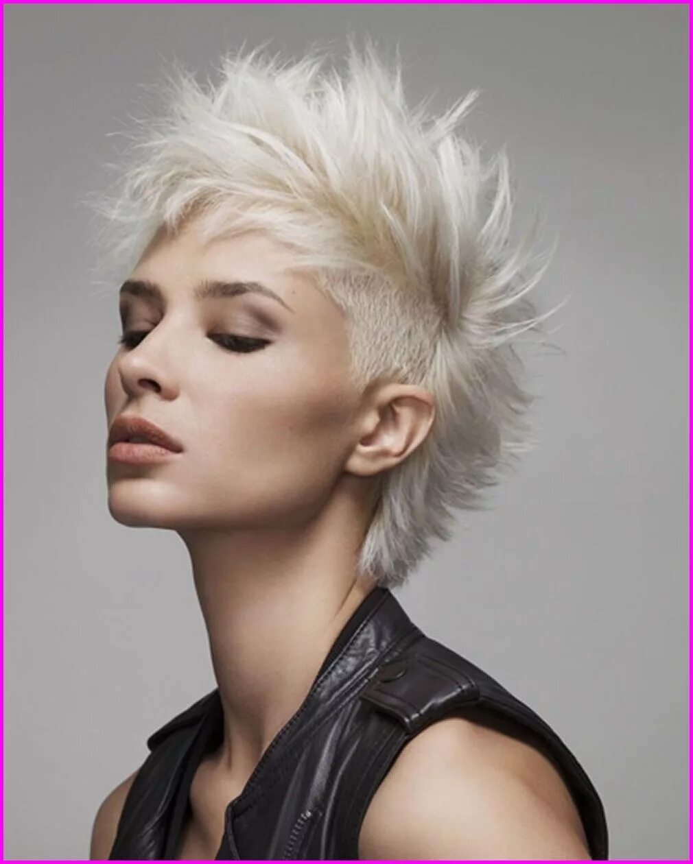 Креативные стрижки волосы женские 10 Schön Kurzhaarfrisuren 2019 iHrenstil #trendfrisuren #neuefrisuren #schnitte 