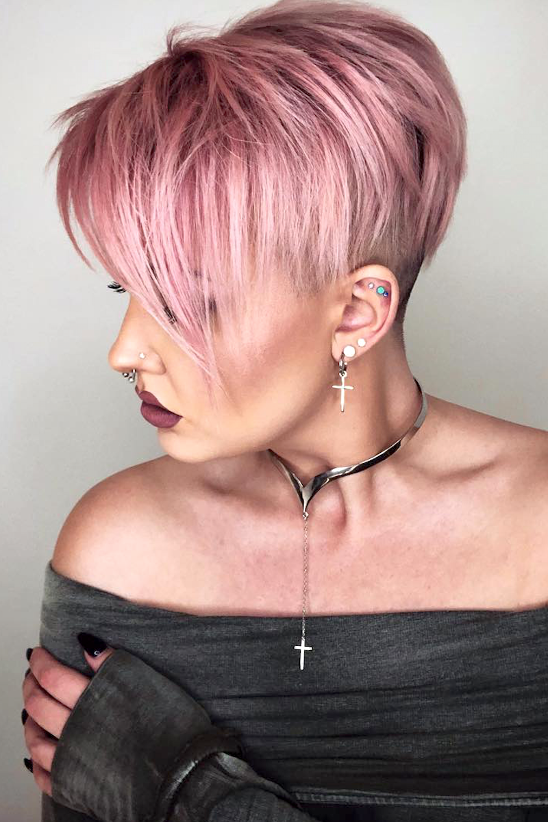 Креативные стрижки женские 2024 на короткие Fall And Renewal: Seven (Lucky) Short Hairstyles To Get Rid Of Bad Energy Short 