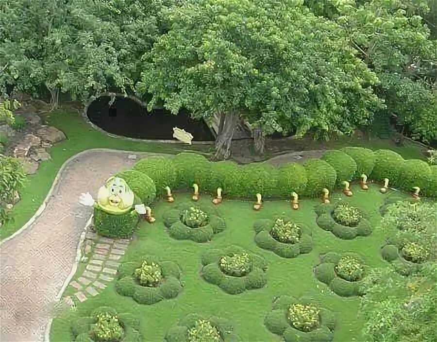 Креативный сад фото Pin by ирина ирина on творчество Beautiful gardens, Whimsical garden, Lawn and g