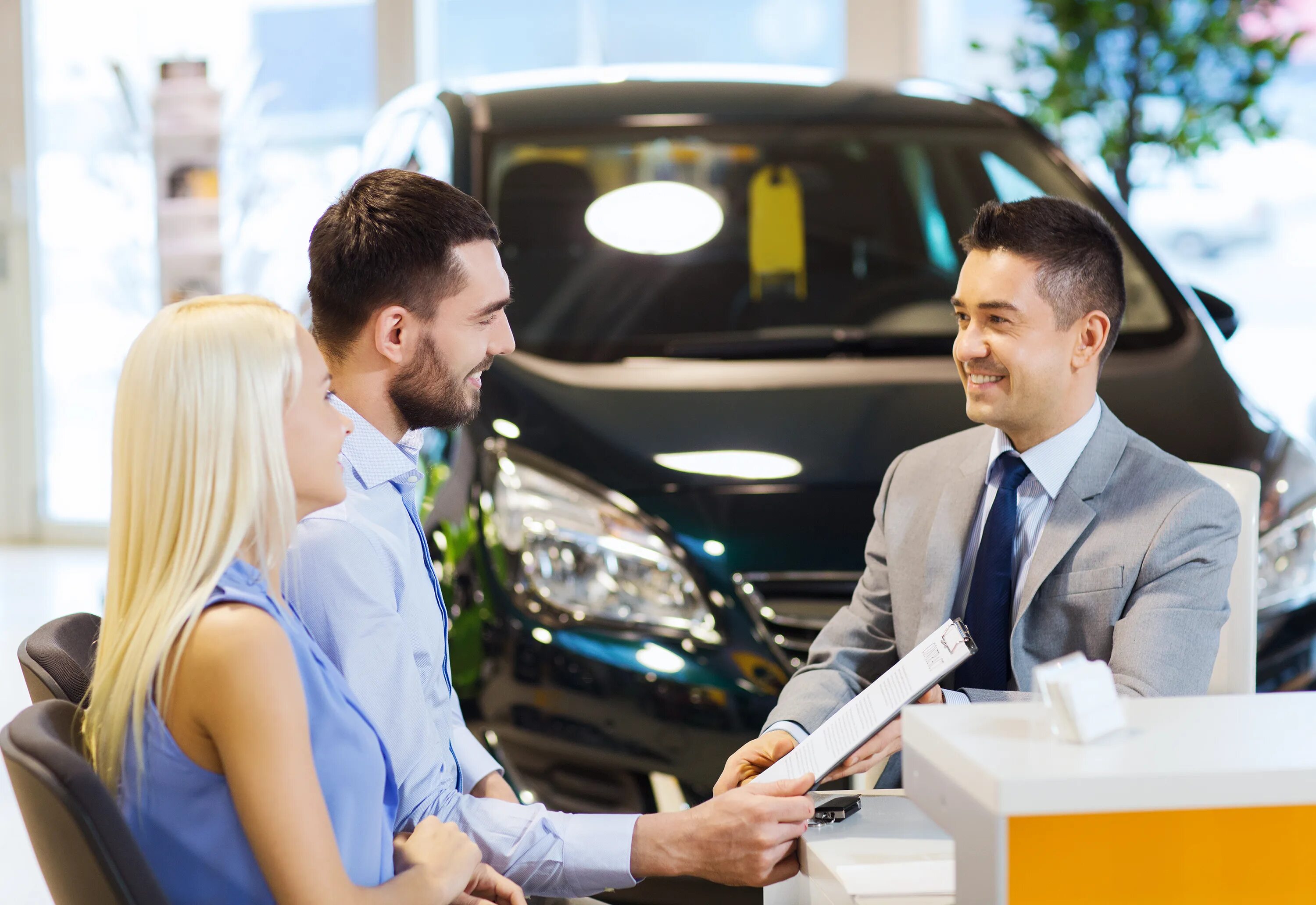 Кредит авто фото Preparation gives you leverage in buying a vehicle from a dealer