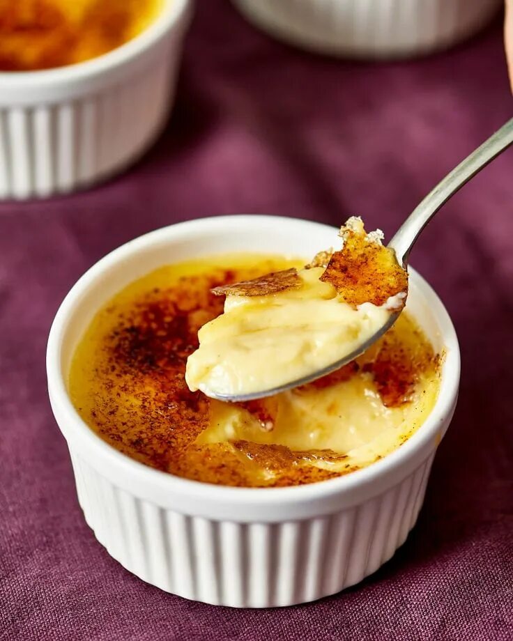 Крем брюле фото The Best Creme Brûlée at Home is Easier Than You Think Recipe Creme brulee recip