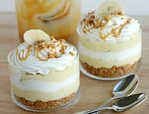 Крем десерт рецепт с фото Banana caramel dessert with cream Mason jar desserts recipes, Mason jar desserts