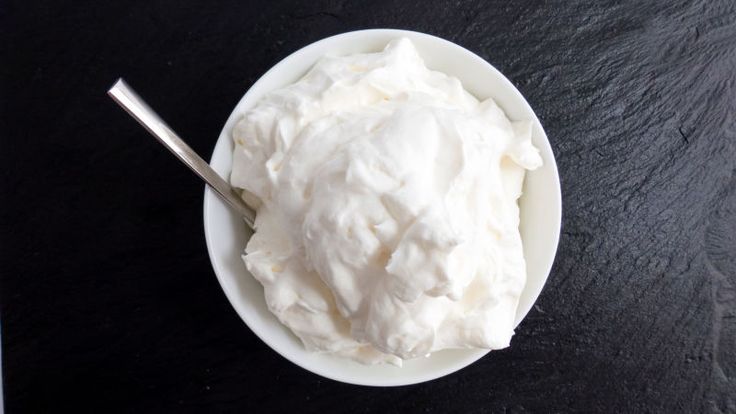 Крем фреш фото Is it worth it to make your own crème fraîche? Absolutely. Sour cream