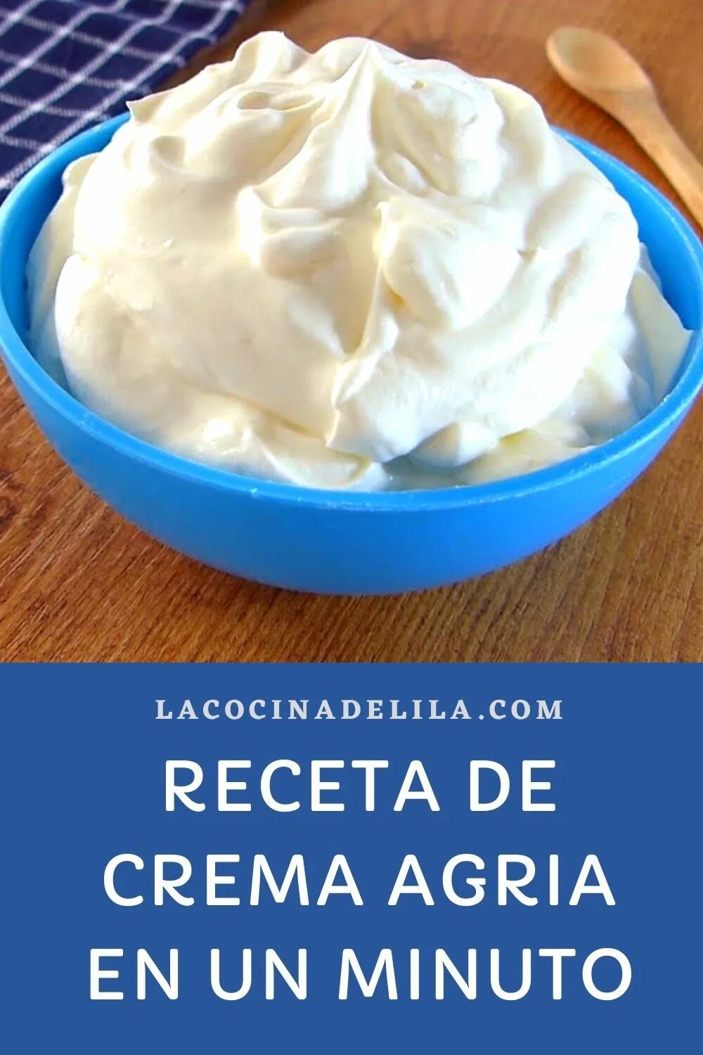 Крем из сметаны фото Receta de crema agria en un minuto Crema agria, Recetas de salsas, Recetas de cr
