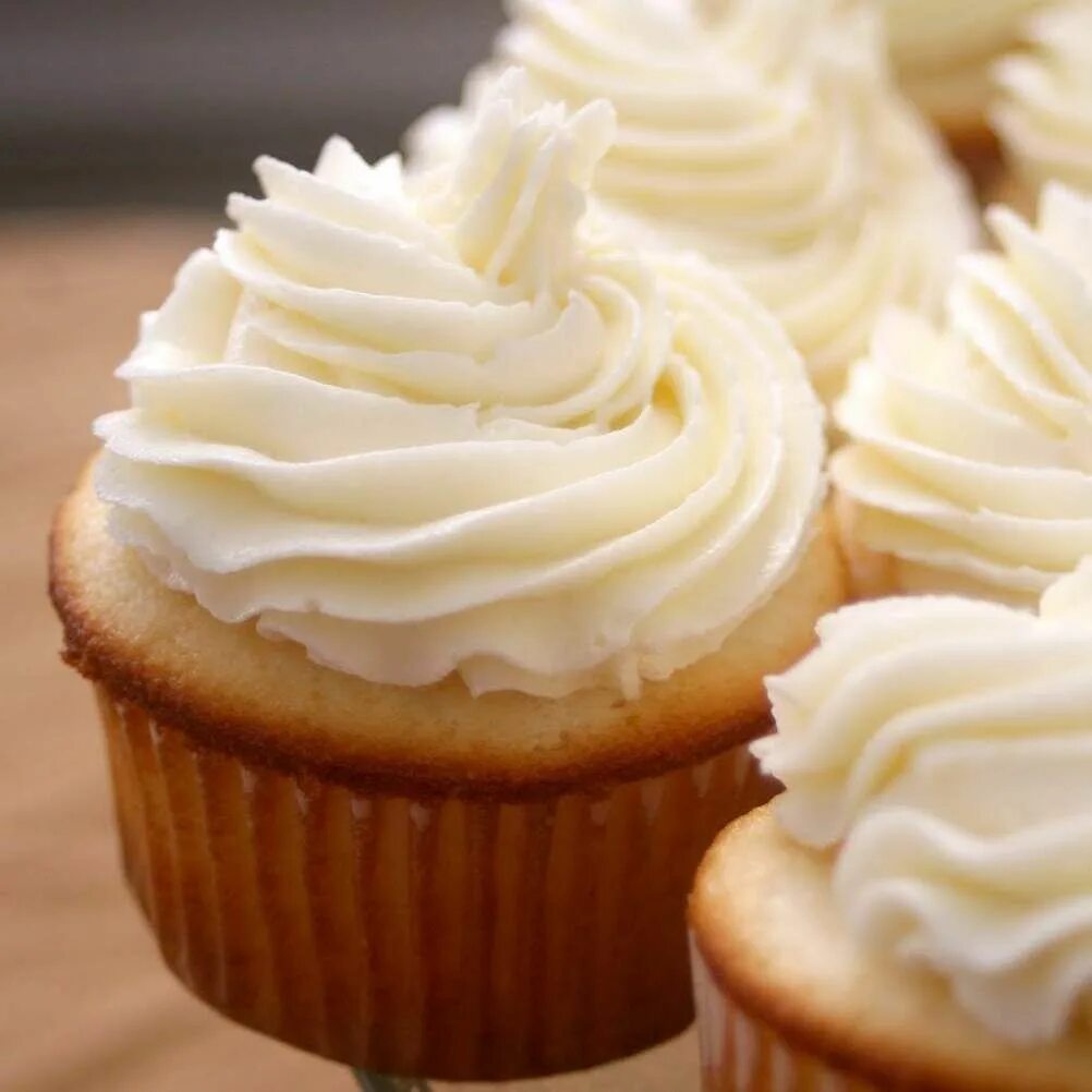 Крем капкейки фото рецепт Cupcakes vanille faciles Recette Dessert, Recette cupcake, Cupcake facile