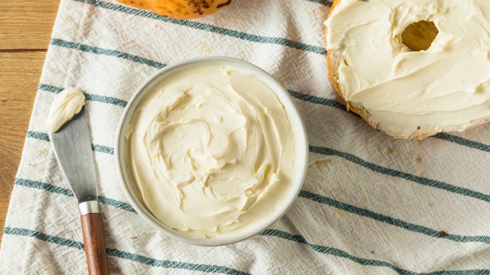 Крем маскарпоне фото The Surprising History Of Philadelphia Cream Cheese