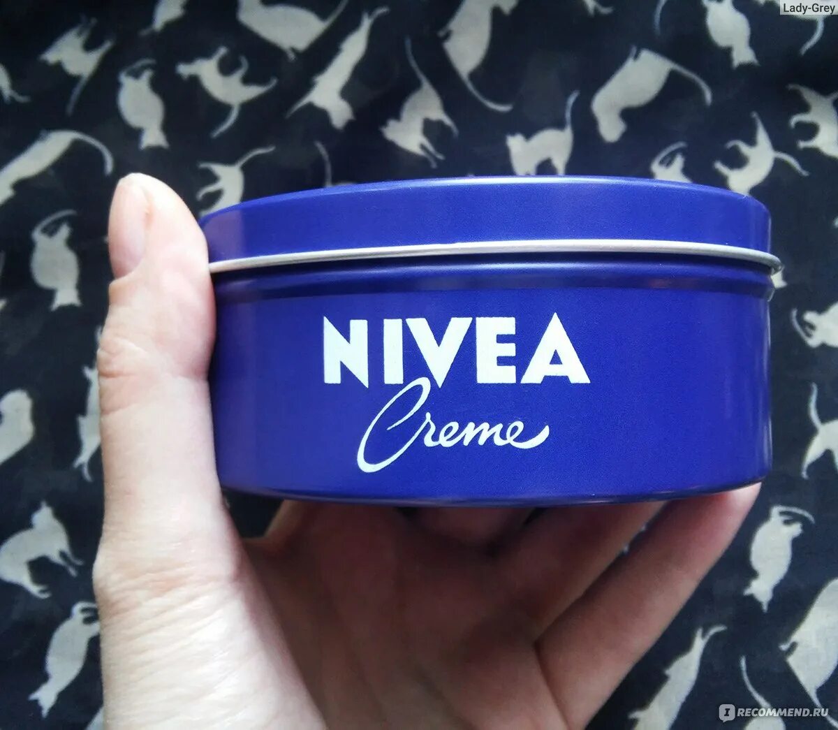 Крем нивея фото Универсальный увлажняющий крем NIVEA Creme - "Хороший крем для тела, но на ЛИЦЕ 