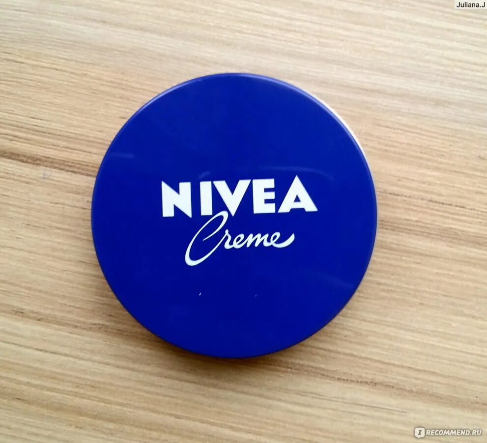 Крем нивея в синей где продается фото Универсальный увлажняющий крем NIVEA Creme - "Для меня крем NIVEA - это "Привет"