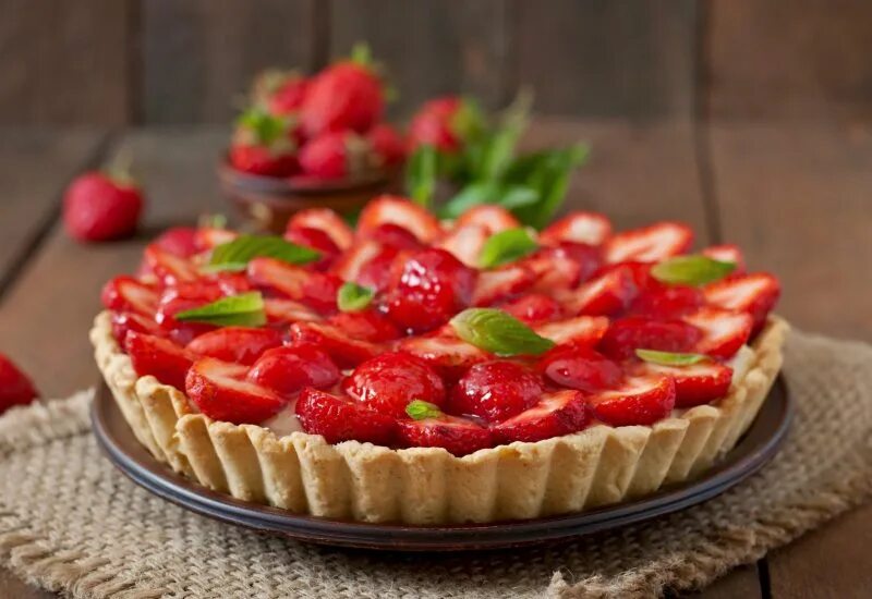 Крем с клубникой рецепт с фото Йогуртовый торт без выпечки с клубникой от Шефмаркет