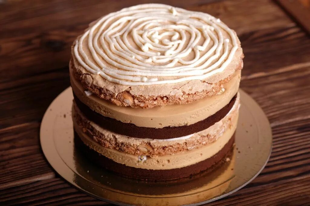 Крем торта рецепт фото торт сникерс рецепт Snickers cake, Food, Desserts