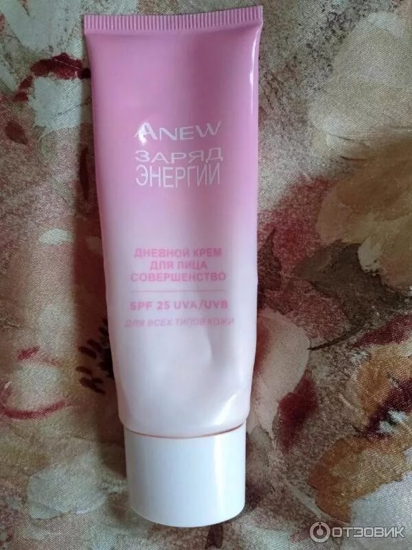 Крема эйвон фото Отзыв о Дневной крем для лица Avon "Заряд энергии. Совершенство" легкий, приятны