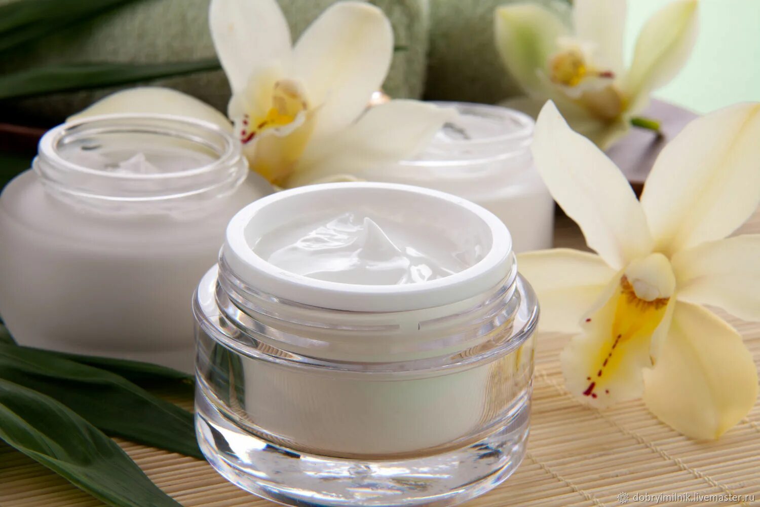 Крема косметика фото Косметические основы пр-во Англия основа для крема MULTI LOTION BASE купить в ин