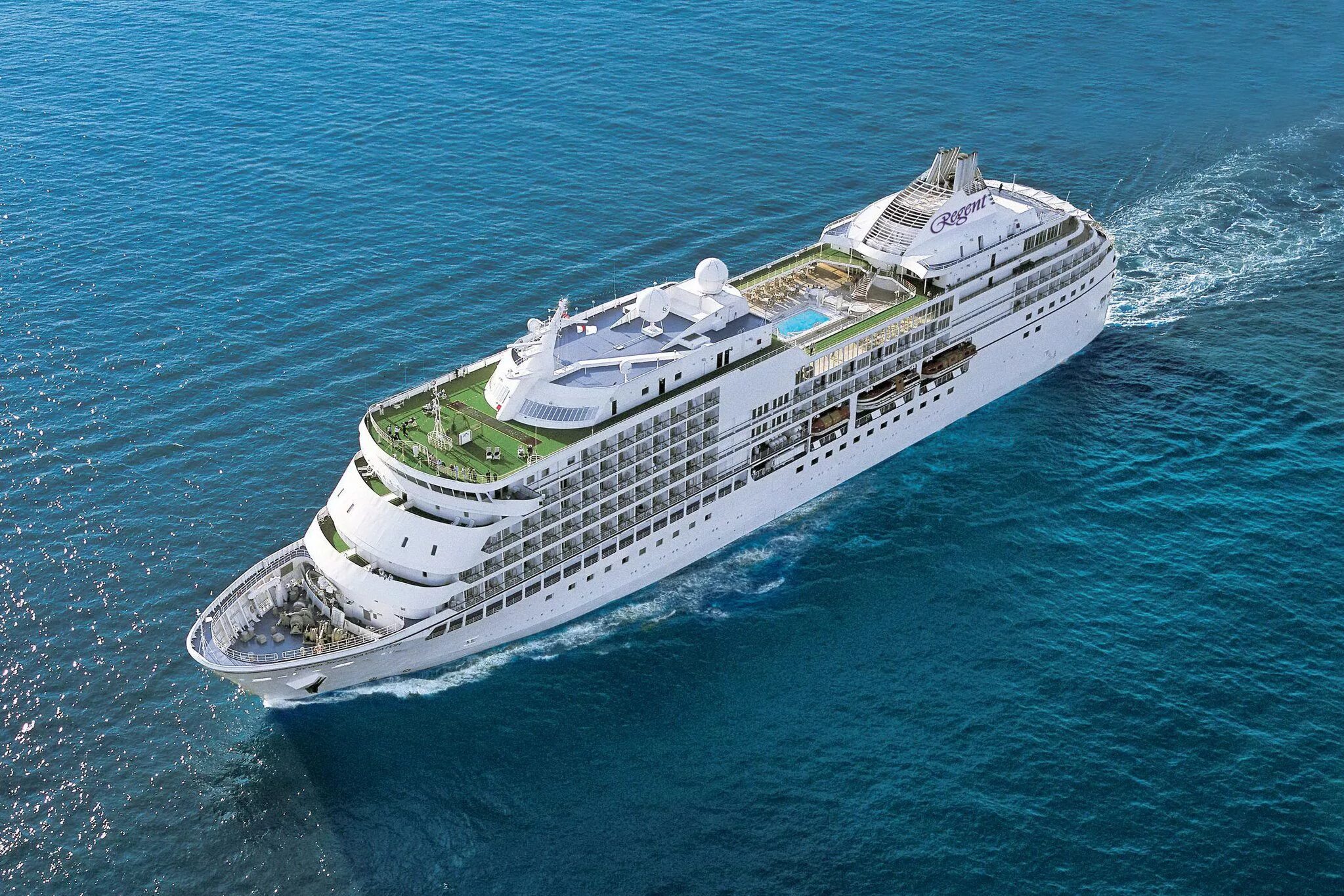 Круизное судно фото Круизный лайнер Seven Seas Navigator Навигатор семи морей