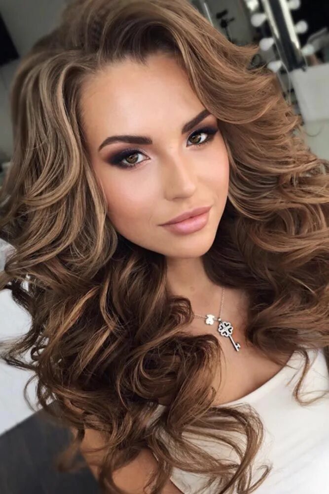 Крупные локоны фото на средние Dreamy Wedding Hairstyles Ideas To Look Your Best On The Big Day Down hairstyles