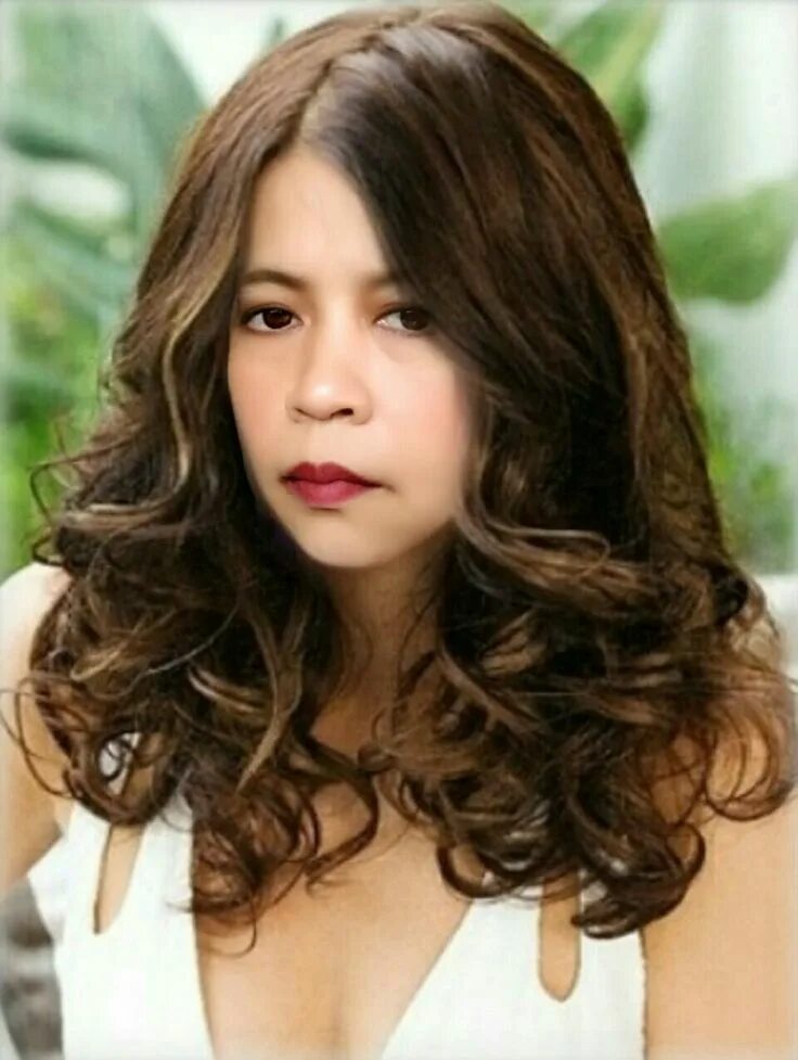 Крупные локоны фото на средние Pin by Fatmah Fatmah on fayza Hair styles, Long hair styles, Beauty