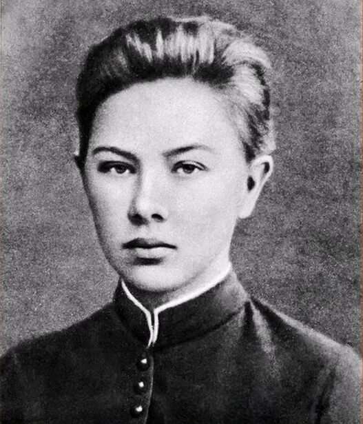 Крупская 9 фото Вторая половина первого. Была ли Крупская "довеском" к фигуре Ленина? Аргументы 