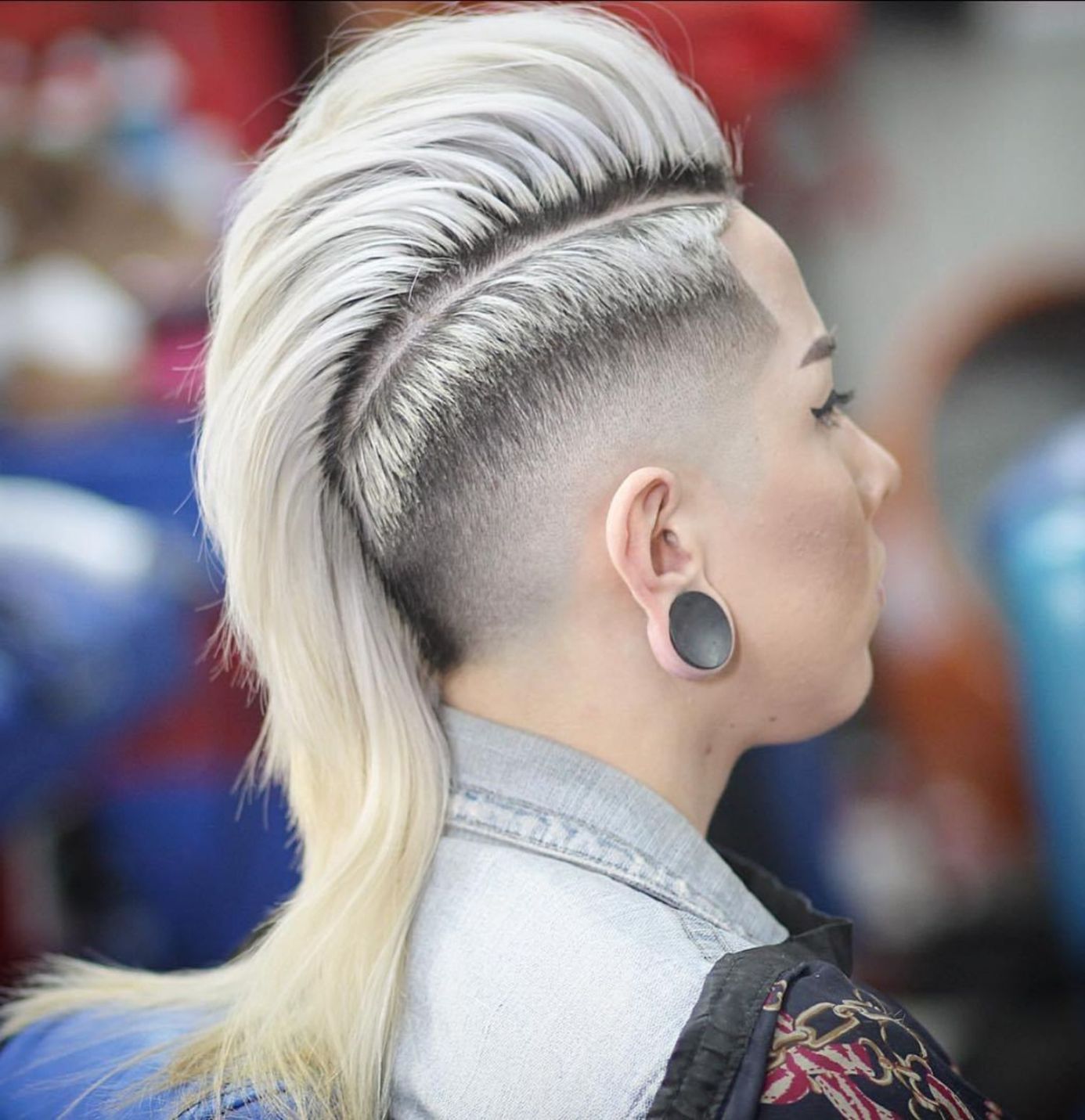 Крутая прическа женская 70 Most Gorgeous Mohawk Hairstyles of Nowadays Mohawk frisur, Lange haare männer