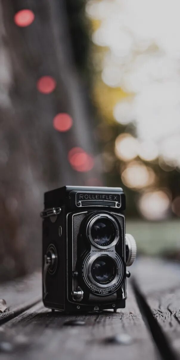 Крутой фотоаппарат фото #camera@dailywalls #tech@dailywalls #bokeh@dailywalls 2020 Обои на телефон Wallp