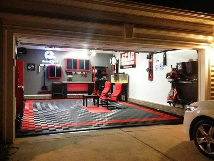 Крутой гараж внутри фото Garage design helps in giving a genial look to your home - TopsDecor.com Garage 