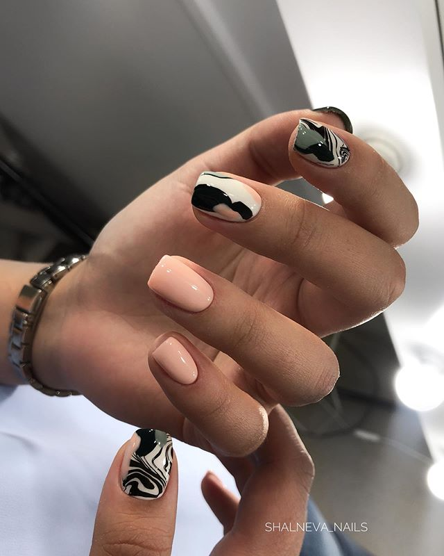 Крутой маникюр на короткие ногти Маникюр Воронеж Гель лак (@shalneva_nails) * Instagram-fényképek és -videók Nail